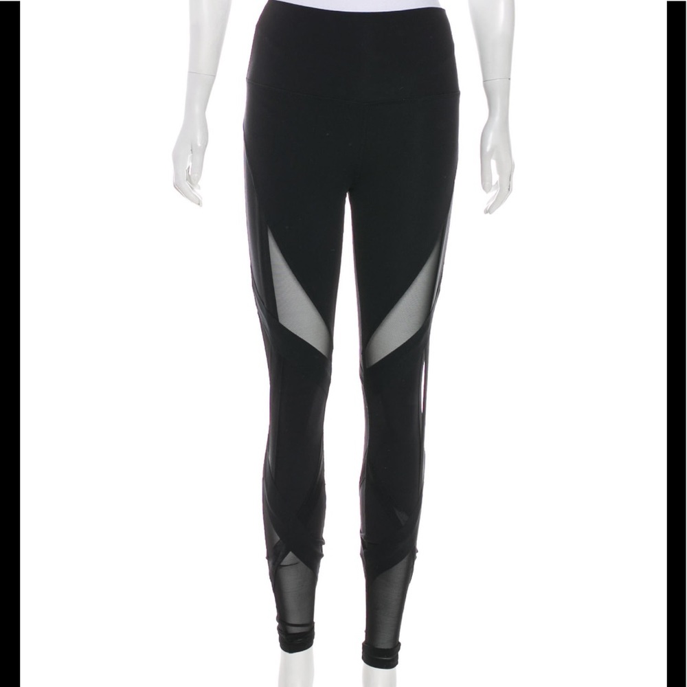 Alo Yoga Bandage leggings
